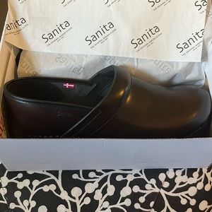 Sanita Original Prof. Cabrio Brown. NIB 45euro size.